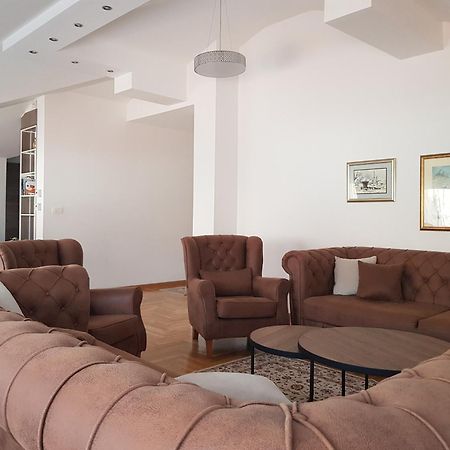 Silver Gate Apartment ซาราเยโว ภายนอก รูปภาพ