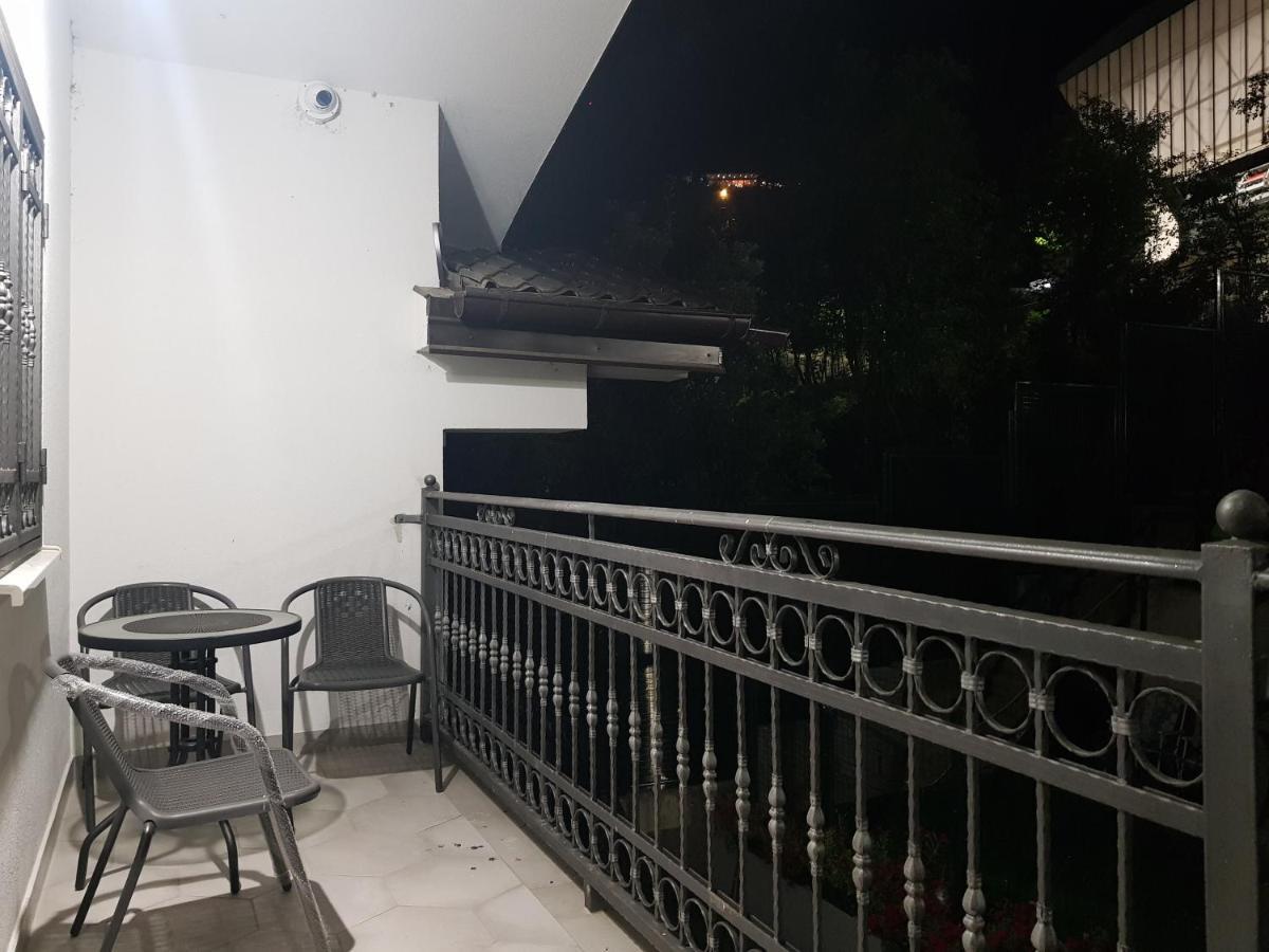 Silver Gate Apartment ซาราเยโว ภายนอก รูปภาพ
