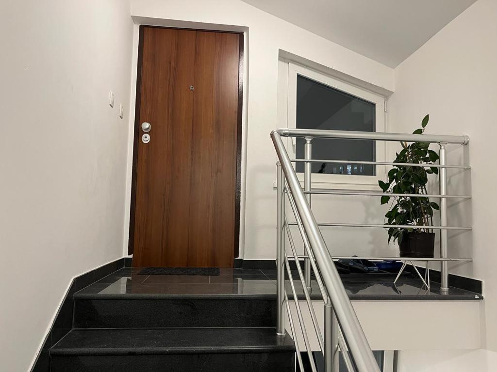 Silver Gate Apartment ซาราเยโว ภายนอก รูปภาพ